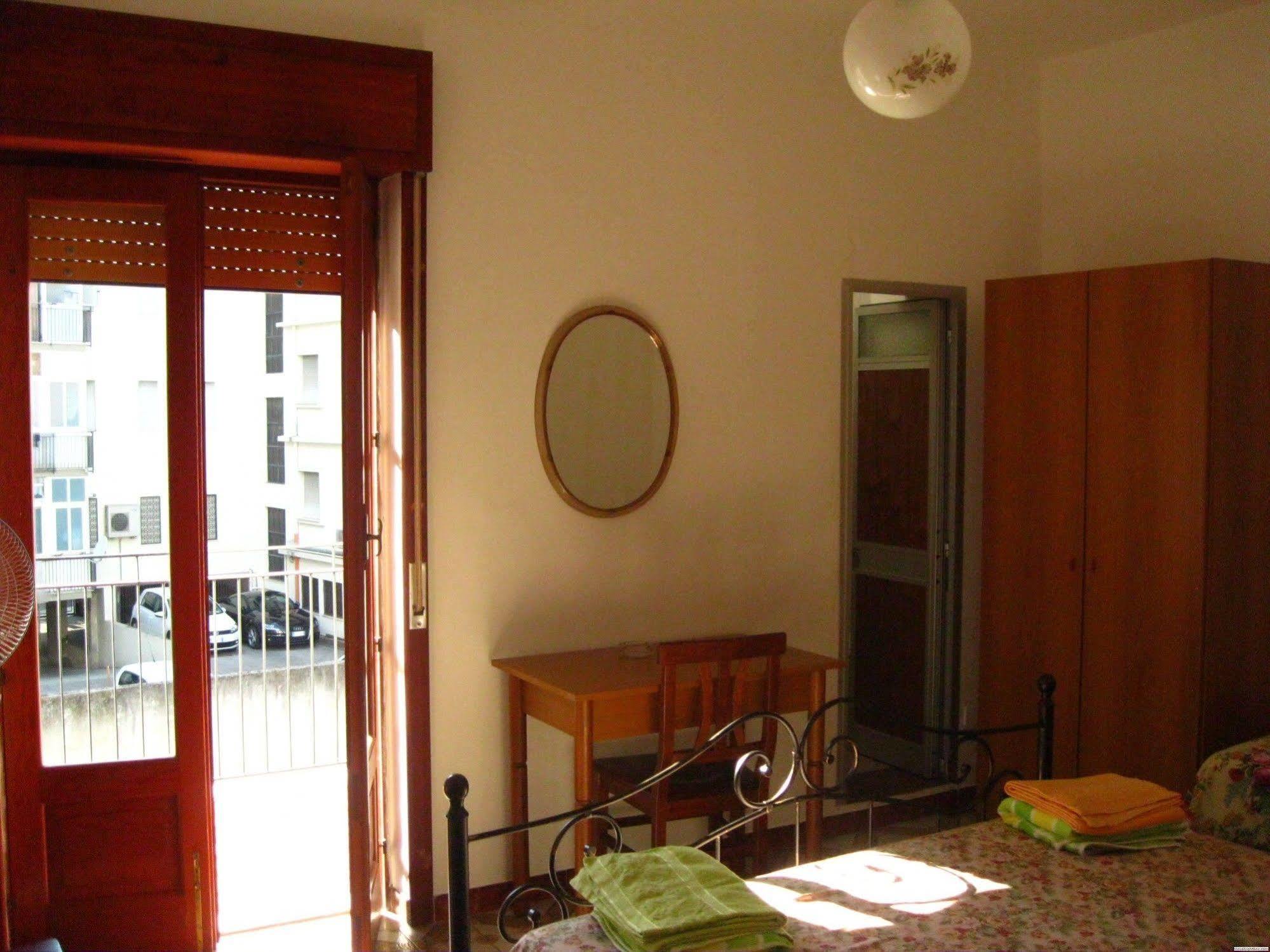Hotel California Milazzo Exterior foto