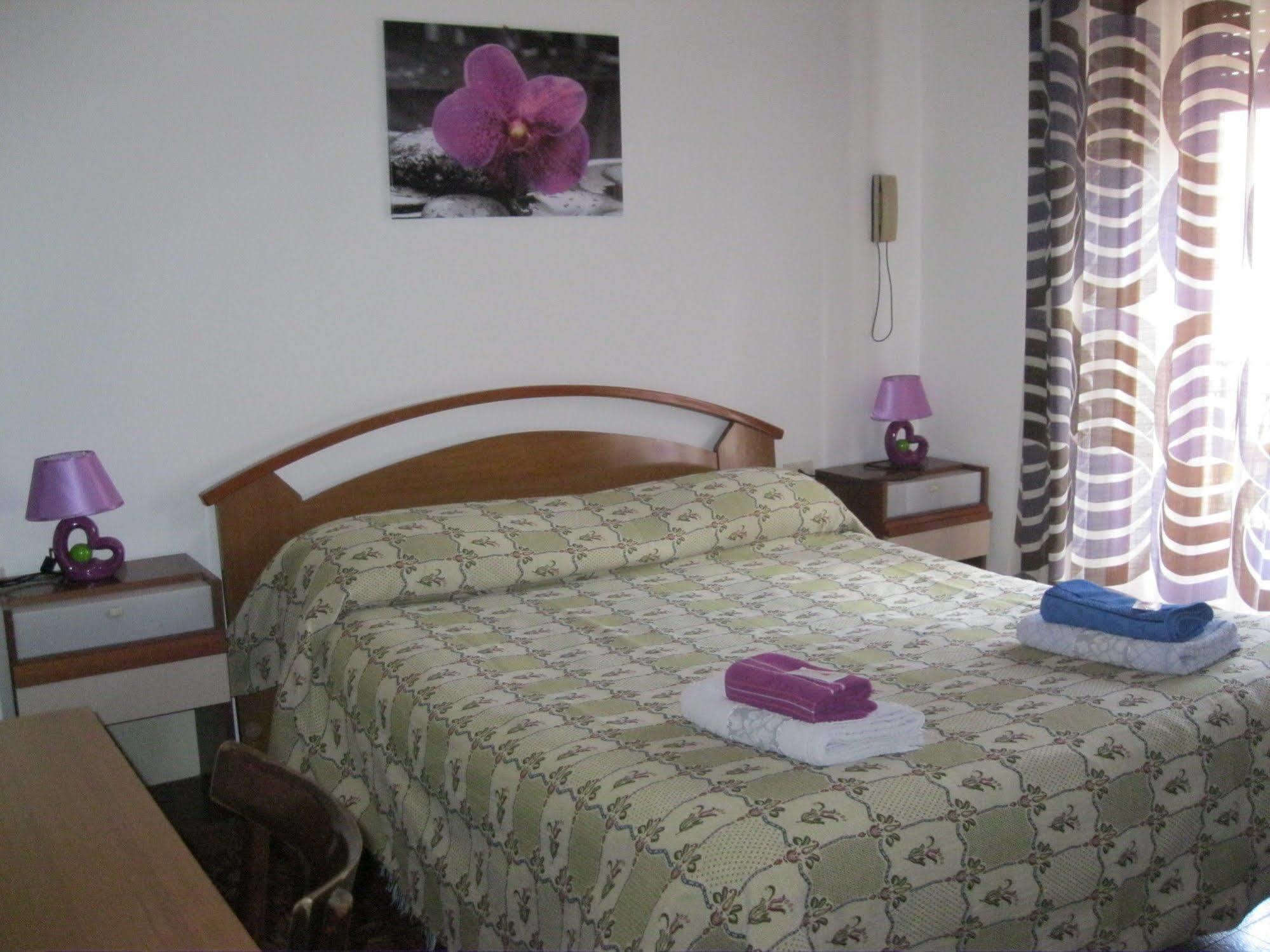 Hotel California Milazzo Exterior foto
